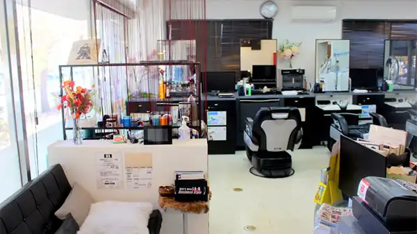 つくば市の理容室LA-Rの店内の様子