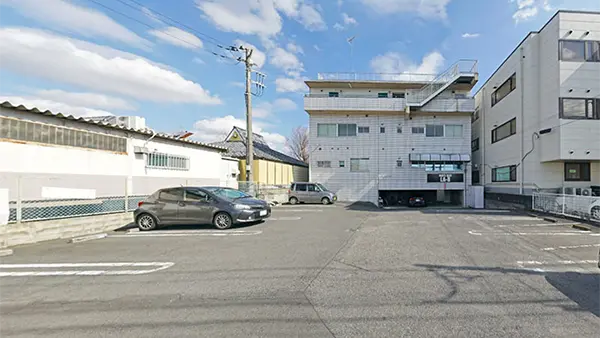 つくば市の理容室LA-Rの駐車場の景観写真とVRツアーリンク